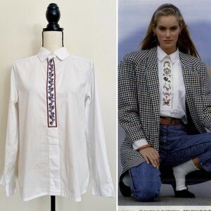 Vintage 90s Embroidered Classic White Button Down Shirt